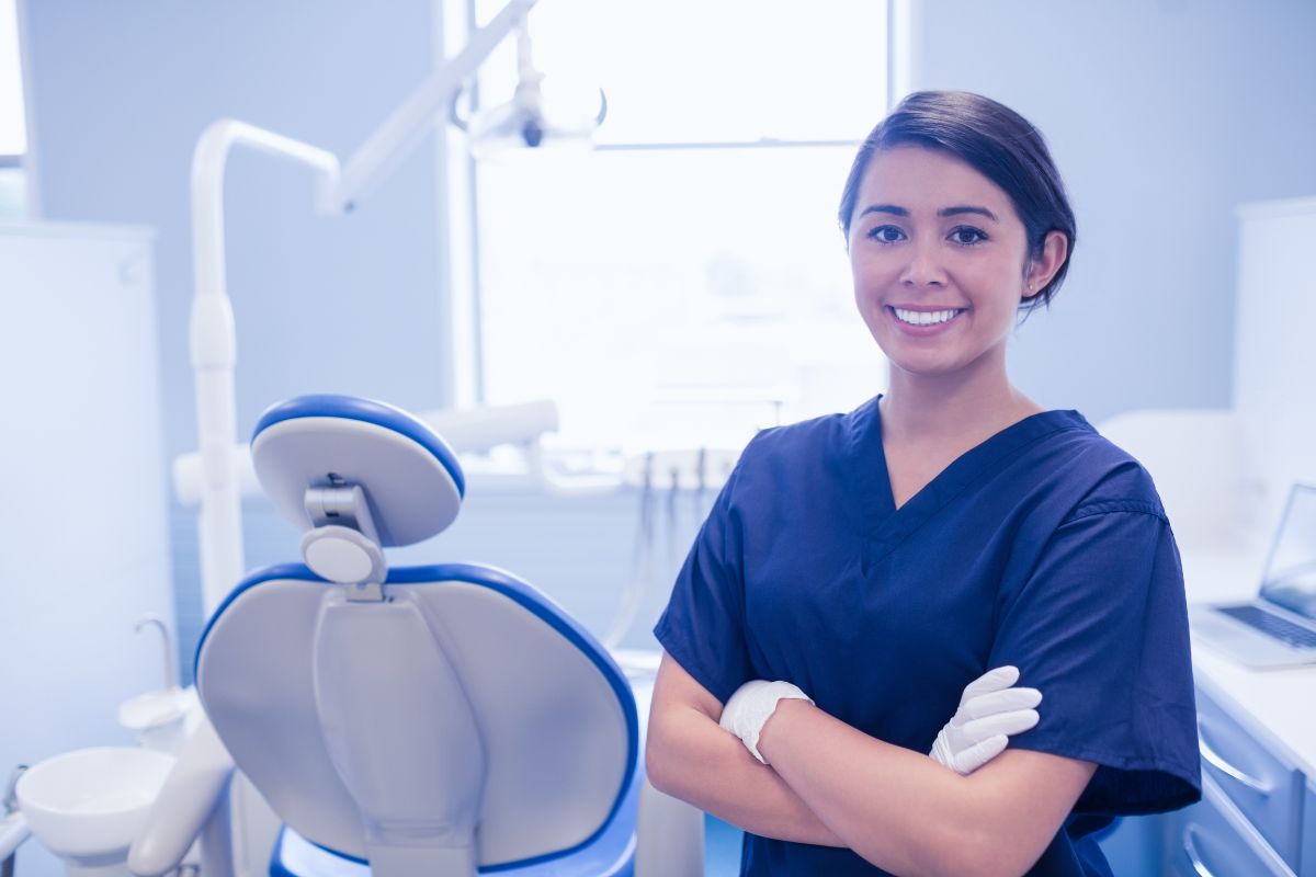 What Does a Dental Hygienist Do What Does a Dental Hygienist Do