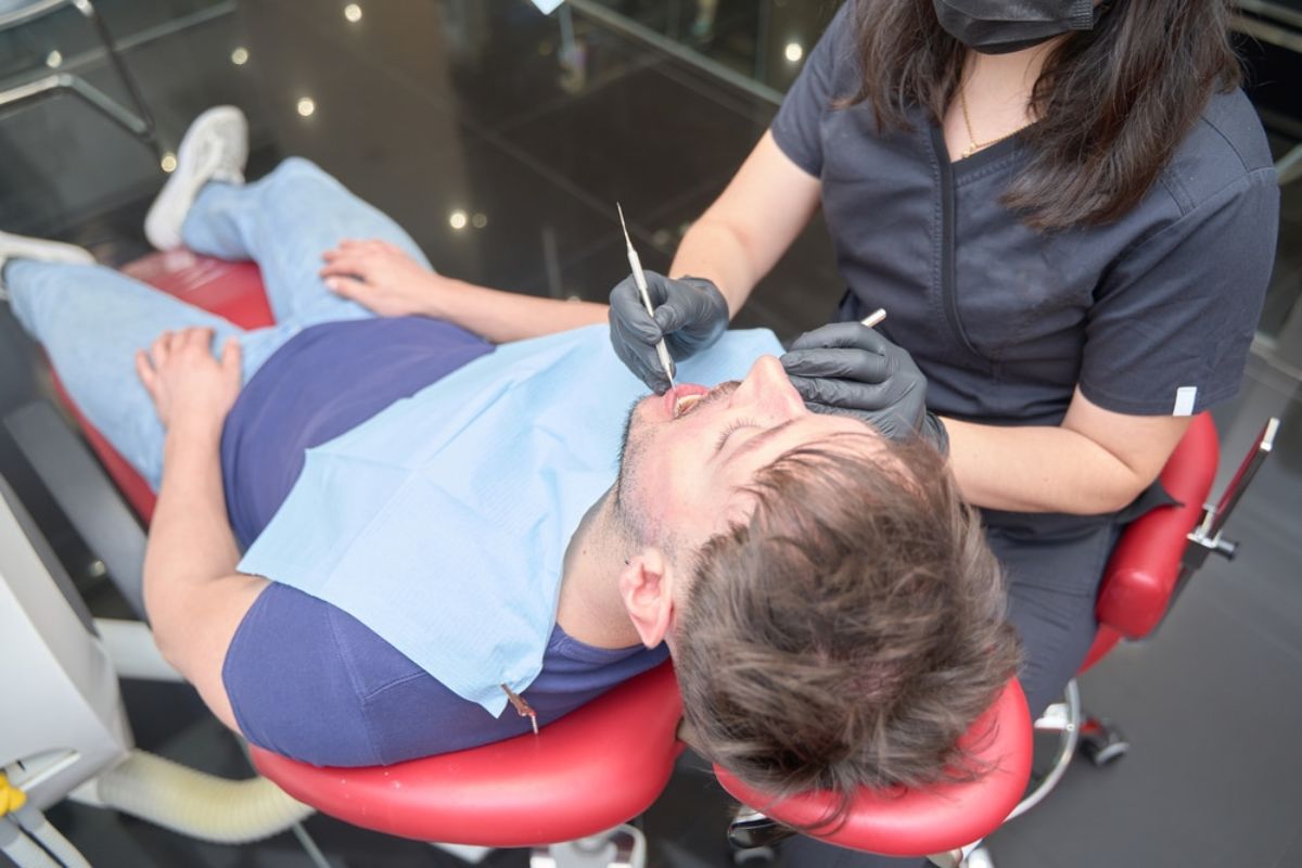 cosmetic dentist in Panama city