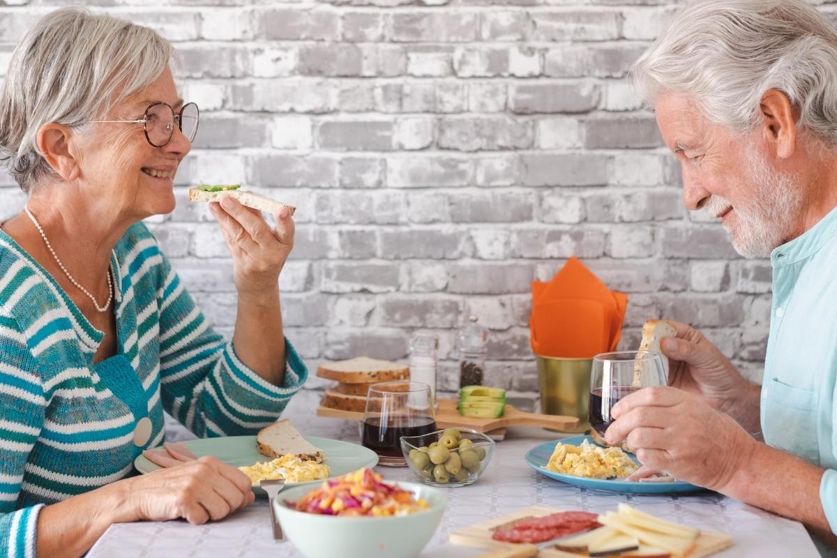 Eat After Dental Implants Surgery