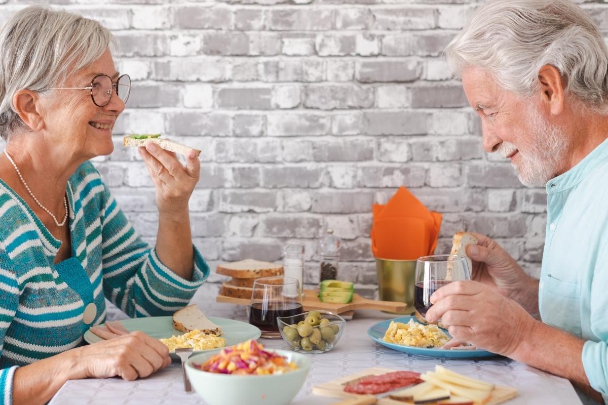 Eat After Tooth Extraction Eat After Tooth Extraction: